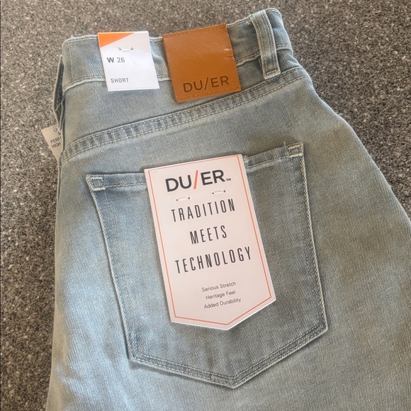 Du/Er short, jean shorts midweight performance, high rise denim light bleach - Picture 2 of 3